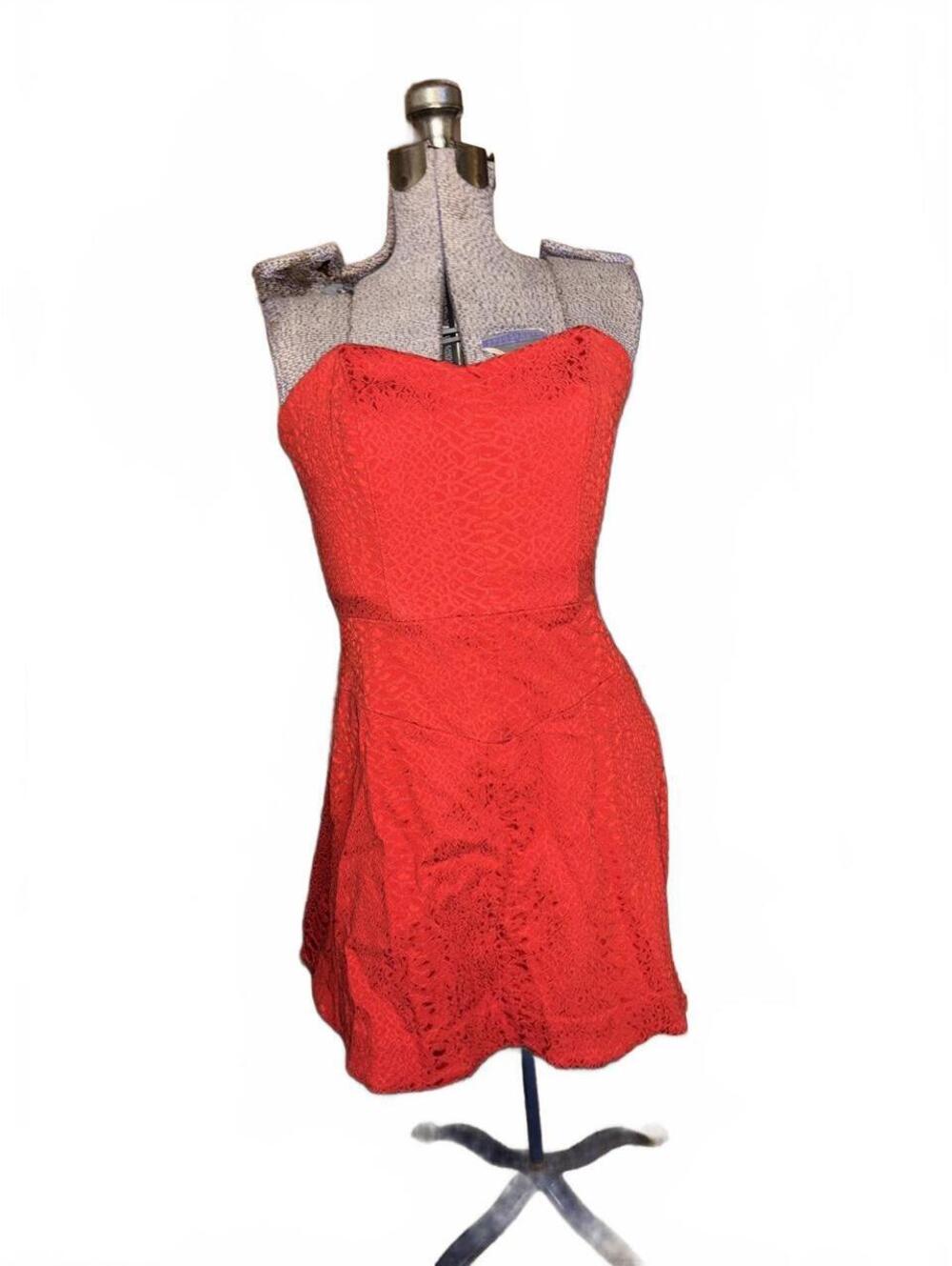Bebe orange/red sleeveless Snakeskin Print cocktail dress